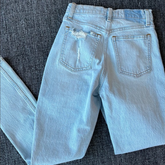 Abercrombie High Rise Skinny Jean - Picture 6 of 6